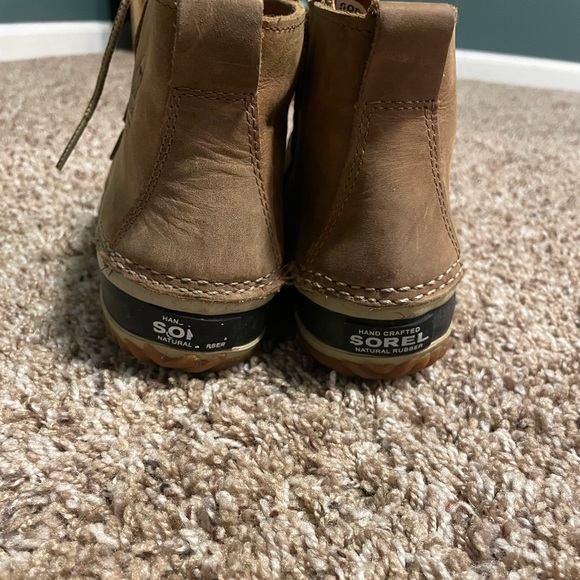 Sorel Boots - Picture 2 of 4